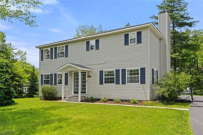 Building Photo - 104 Briarwood Dr