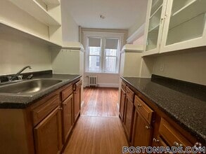 Building Photo - 1167 Boylston St