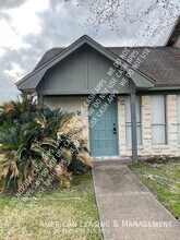 Building Photo - 8205 Heartfield Ln
