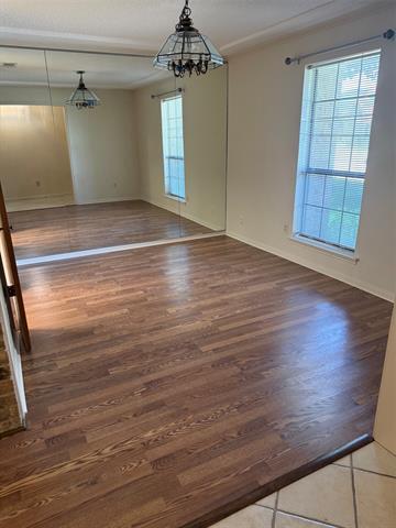 Foto del edificio - 12922 Chandler Dr