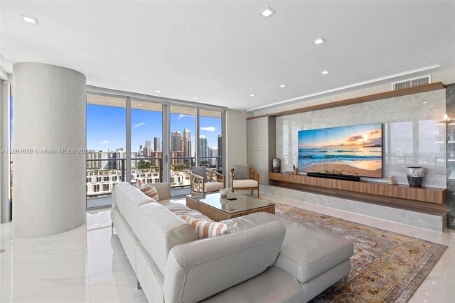 Foto del edificio - 300 Sunny Isles Blvd