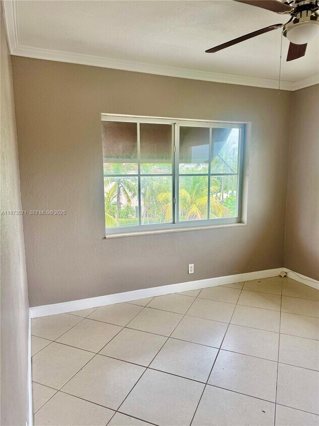 Foto del edificio - 924 SE 2nd St