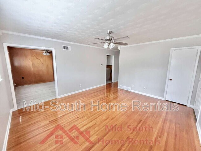 Foto del edificio - 3831 Hermitage Dr