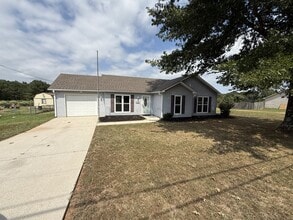 Building Photo - 1551 Ready Section Rd