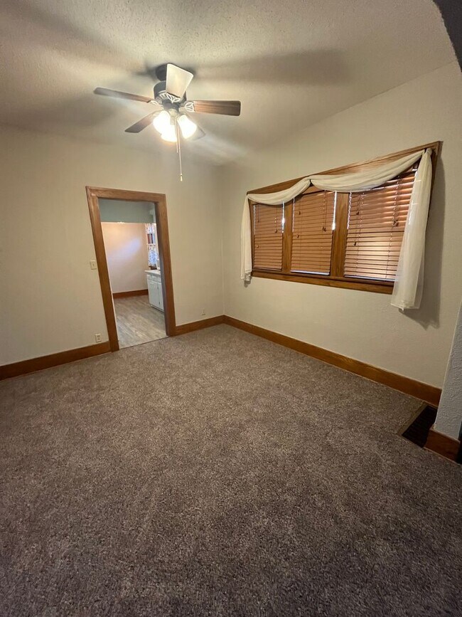 Foto del edificio - Home for Rent