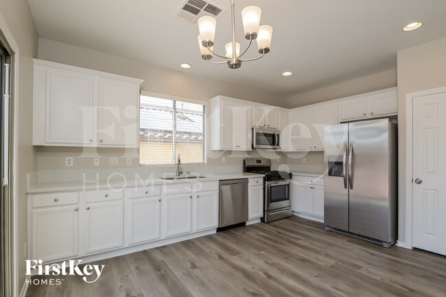 Building Photo - 6417 Strongbow Dr