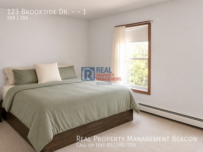 Foto del edificio - 123 Brookside Dr