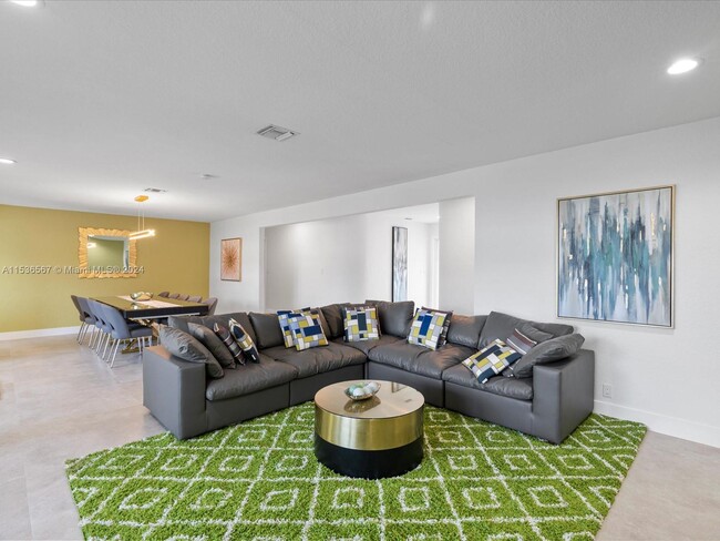 Foto del edificio - 3721 N 55th Ave