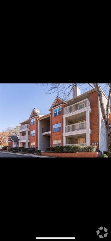 Building Photo - 1013 Chastain Park Ct NE