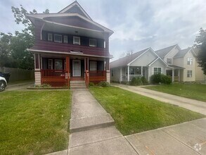 Building Photo - 10302 Manor Ave