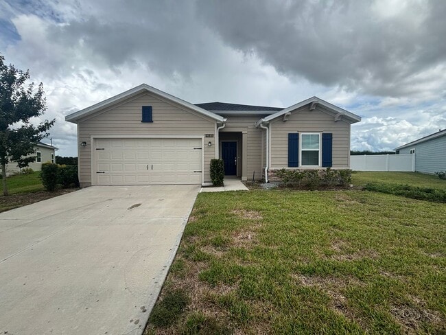 Building Photo - Stunning 3 Bedroom 2 Bath, Great Location! (Freedom Crossing Preserve)