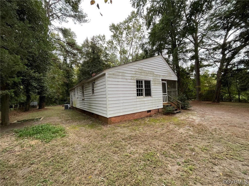 8468 Track Rd, Mechanicsville, VA 23116 House Rental in