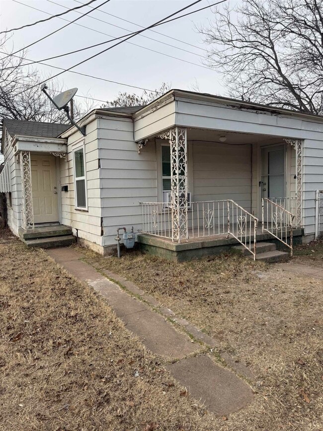 Building Photo - 3102 Ave K