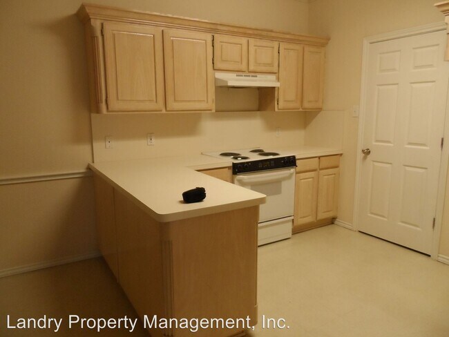 Building Photo - 1505 Karen Ct