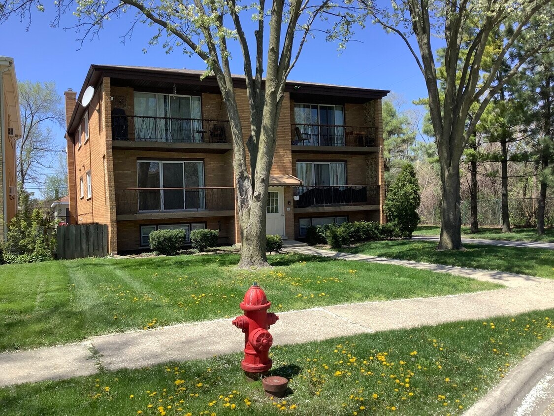 10402 Moody Ave Unit 1S, Chicago Ridge, IL 60415 Condo for Rent in