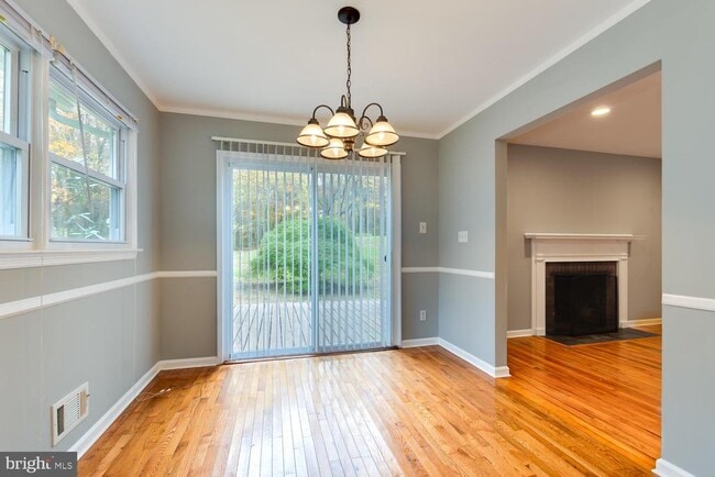 Foto del edificio - 857 Cherry Hill Rd