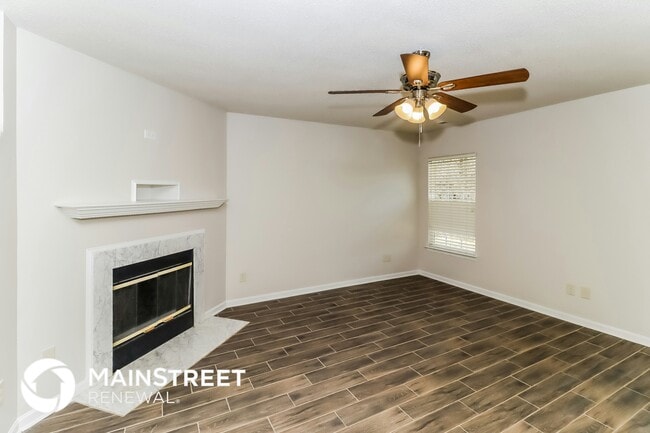 Building Photo - 2032 Pimpernel Rd