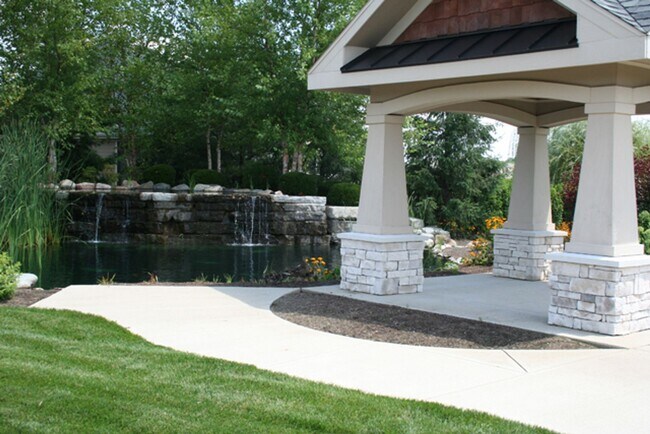 Foto del edificio - Beautiful 2 bedroom condo near Austin Landing!