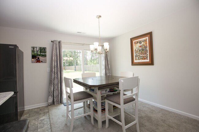 Foto del edificio - Centric beautiful property in Raeford- NC