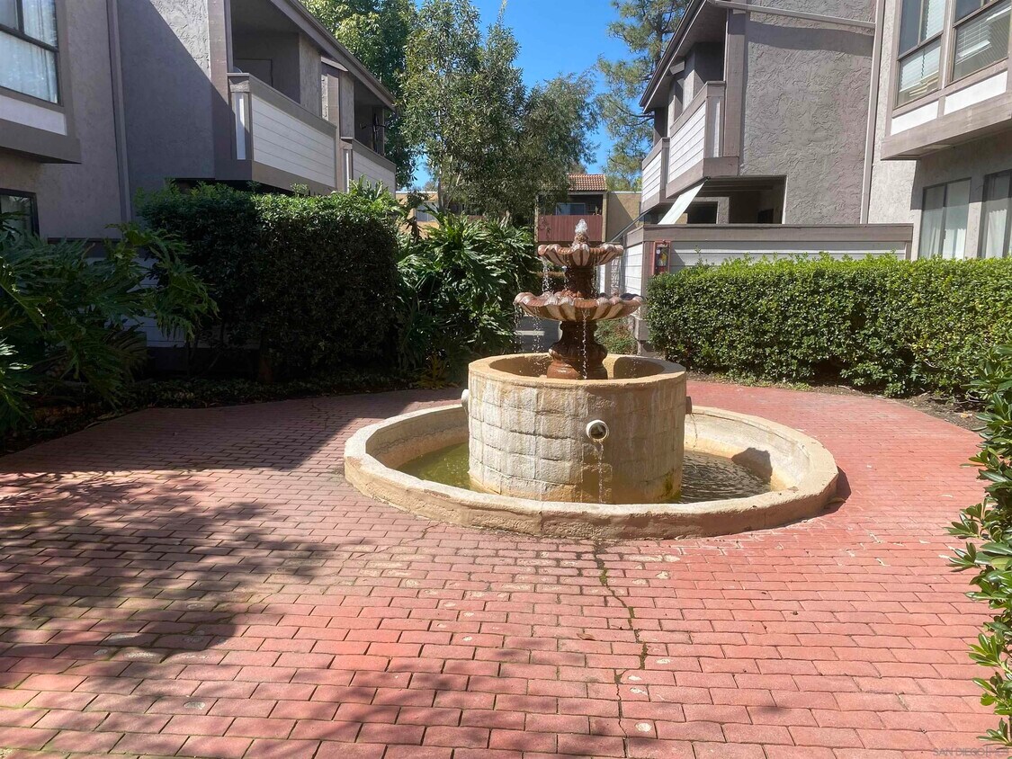 Primary Photo - 9130 Gramercy Dr