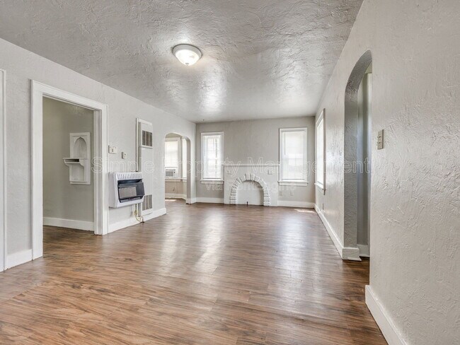 Foto del edificio - 1524 SW Binkley St