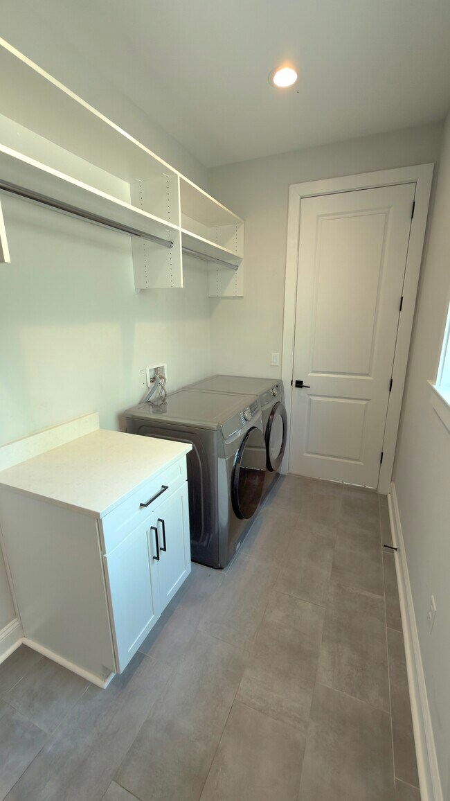 Foto del edificio - 4515 W North a St