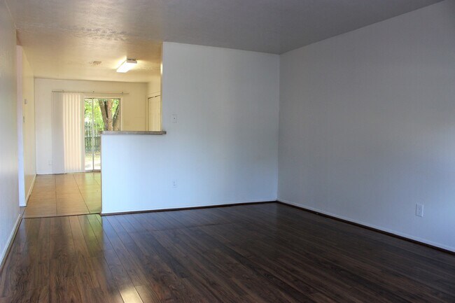 Building Photo - 3602EL