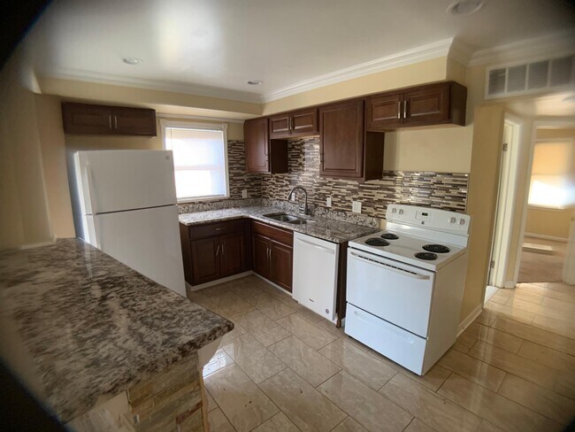 Cocina - 12819 Lenore