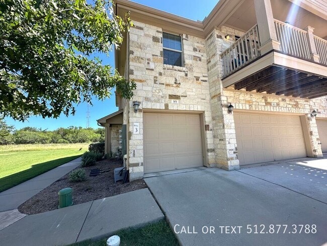 Building Photo - 9201 Brodie Ln
