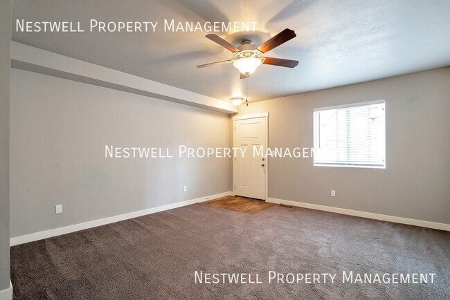 Building Photo - 14386 Firgrove Wy