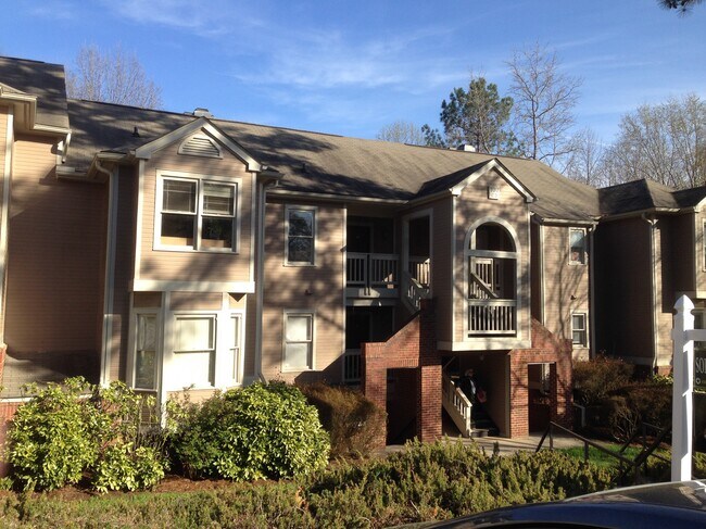Cary Near 40-RTP-Raleigh-Durham - 107 Killam Ct