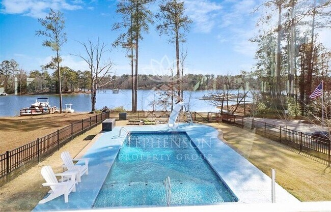 Building Photo - Lake Murray home with a Pool and Boat Slip!