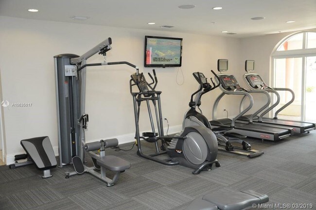 Foto del edificio - 9365 SW 77th Ave
