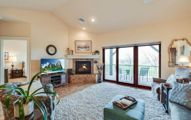 Foto del edificio - 205 Meadow Vista Loop