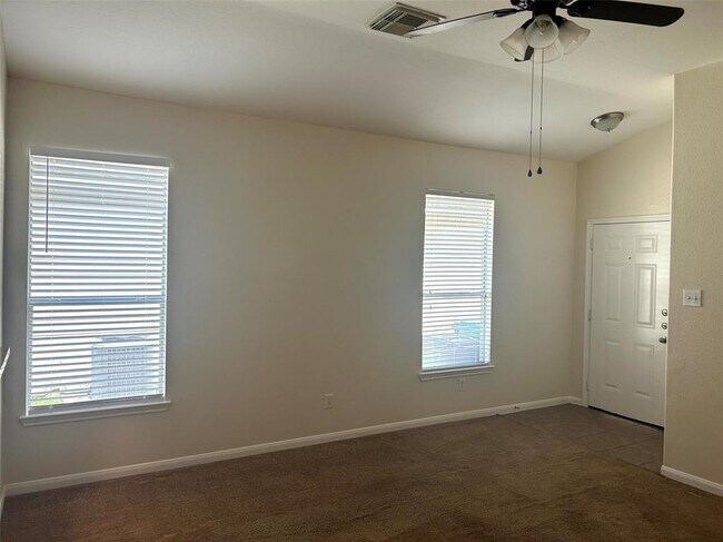 Building Photo - 4010 Favel Cove