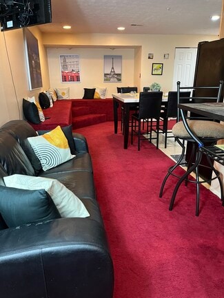 Building Photo - 9510 Calvert Manor Ct