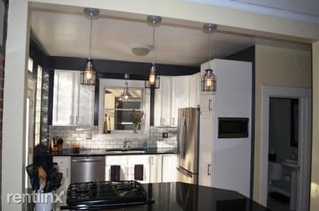 Primary Photo - 131 S Clarkson St