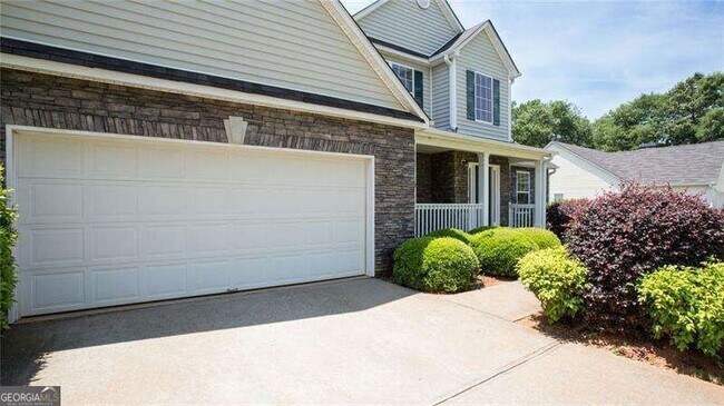 Foto del edificio - 636 Sleeping Meadow Ln