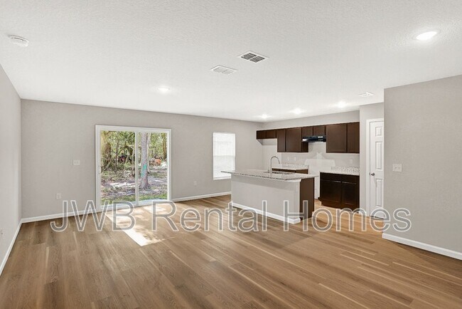 Building Photo - 7542 Canary Rd