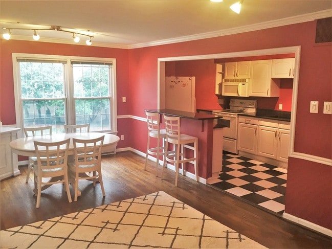 Foto del edificio - 900 24th St NW