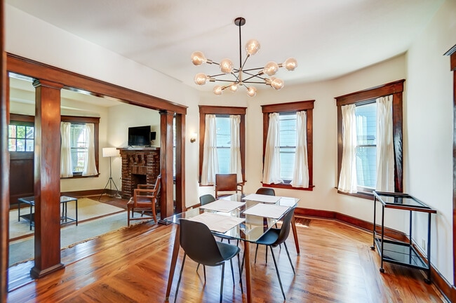 Foto del edificio - 3618 Herschel Ave