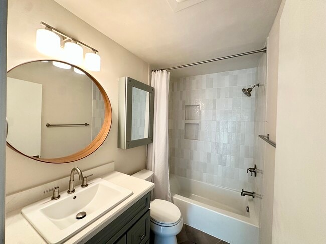 Foto del edificio - 607 S Prospect Ave