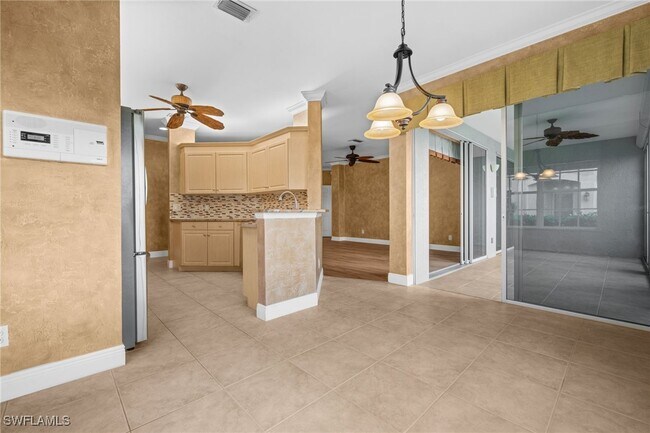 Foto del edificio - 5896 3 Iron Dr