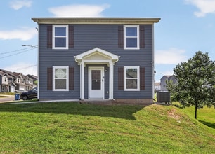 Building Photo - 200 Renwick Dr