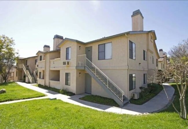 Interior Photo - Fallbrook Hills Apartments