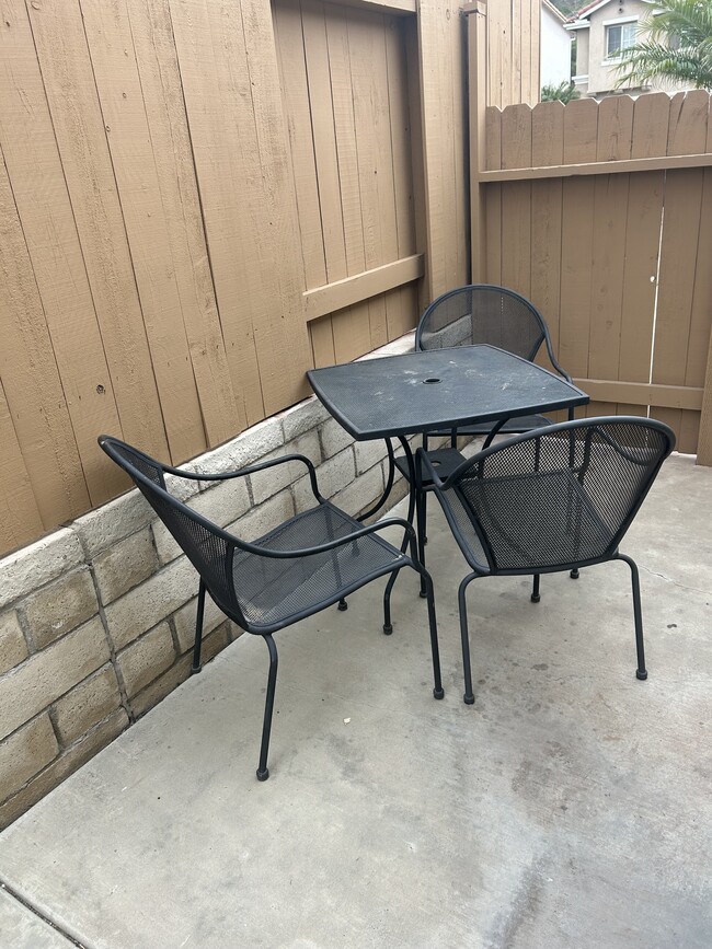 Foto del edificio - 521 Island Breeze Ln