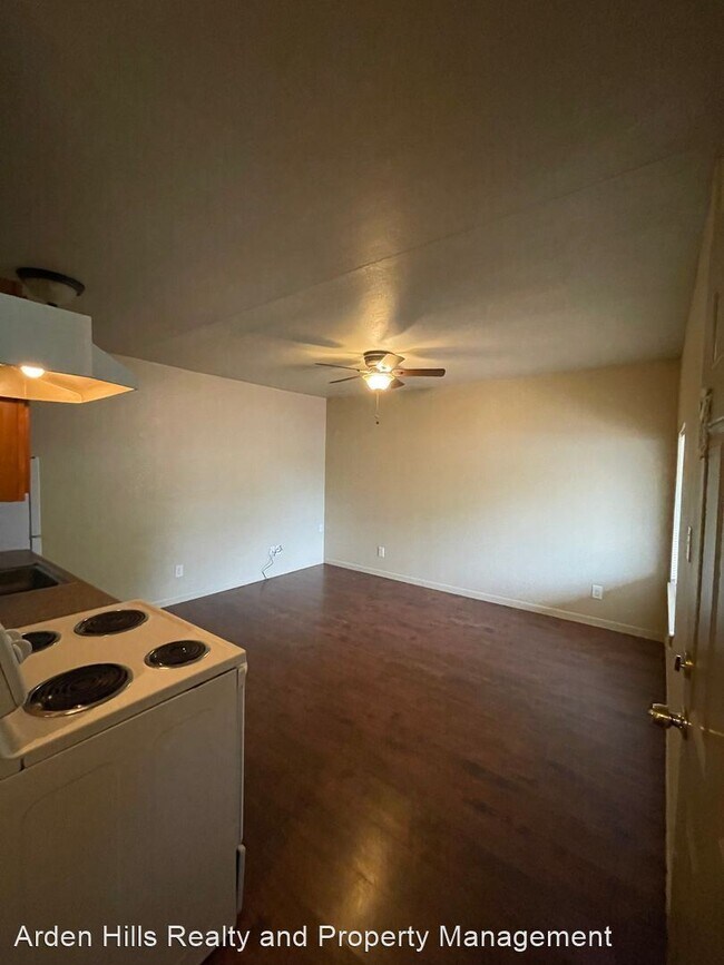 Foto del edificio - 1 br, 1 bath House - 20 A Peach ave