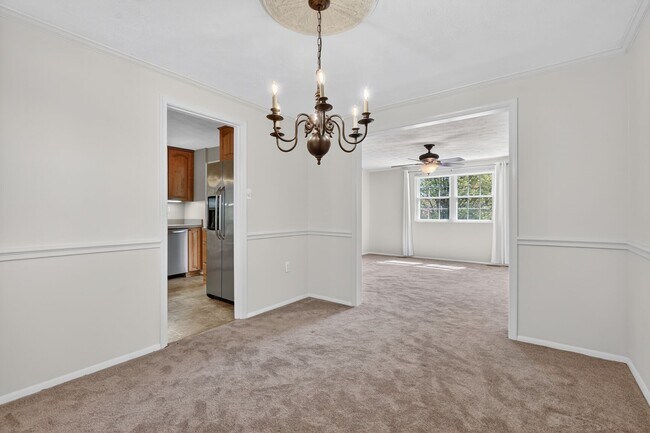 Foto del edificio - 2806 Logway Rd