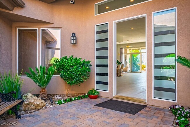 Foto del edificio - 9233 Canyon Mesa Dr