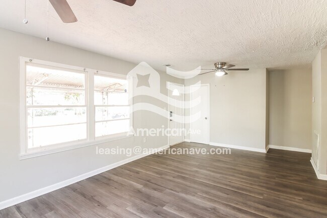 Foto del edificio - 201 25th St